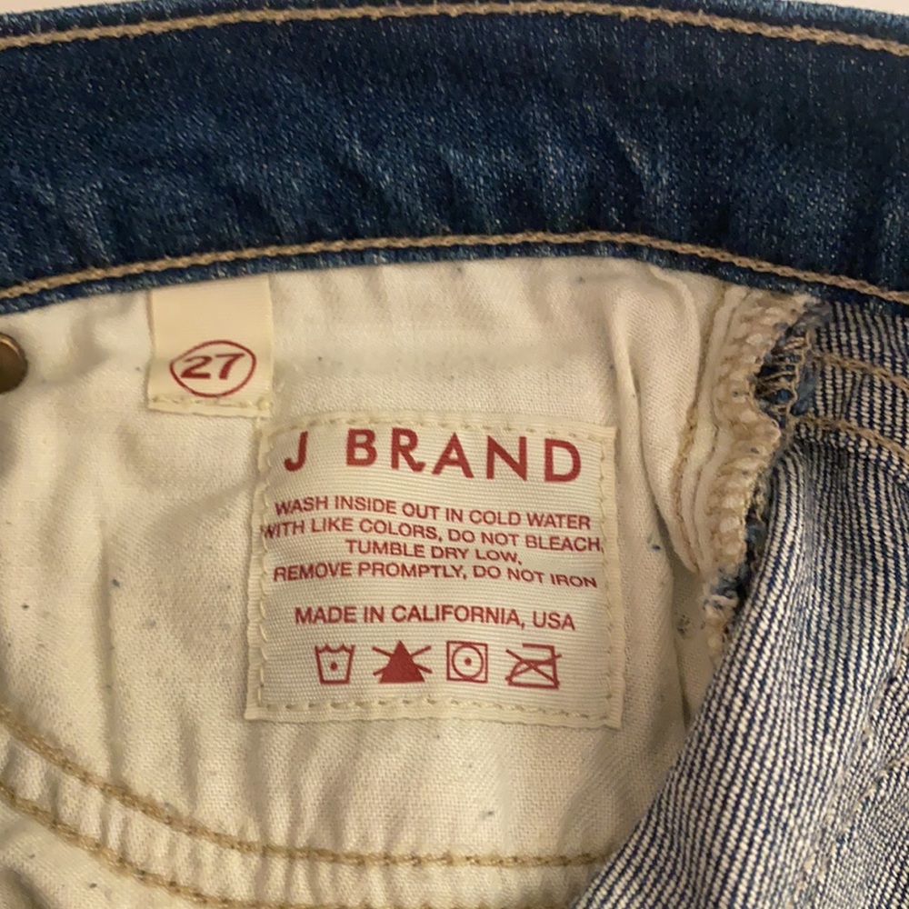 j Brand Shorts - Picture 3 of 4